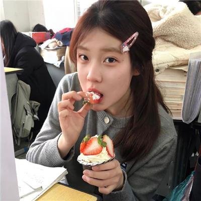 甜点妈妈林小河